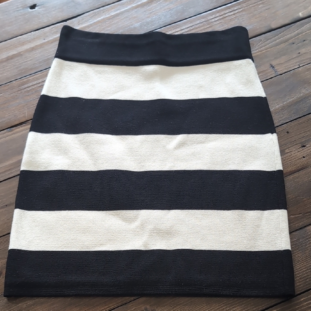 Theory Striped Pencil Skirt